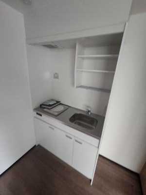 NEST冷泉町のキッチン