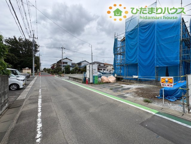 熊谷市別府　1期　新築一戸建て　リガーレ　02の前面道路含む現地写真