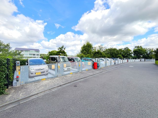 敷地内駐車場（機械式）