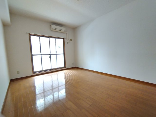 Ｇｒａｎｃｅ　Ｋｏｔｏｂｕｋｉの洋室|前回募集時の写真です。