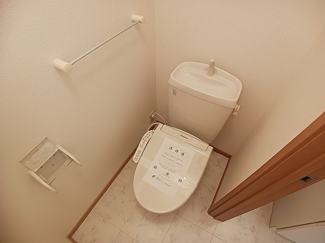 メゾン　ド　シャテーヌ　Ⅲのトイレ