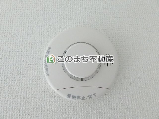 ハートフルタウン宇都宮市戸祭町2145番の設備|同社施工物件の写真です。※建具やフローリング、その他仕様が違う場合がございます。