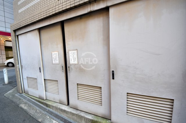 エイペックス心斎橋東のその他共用部分|エイペックス心斎橋東　ゴミ置き場