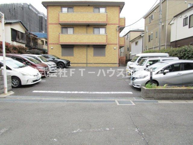 ヴェルドミール本八幡の駐車場|駐車場（要空き確認）
