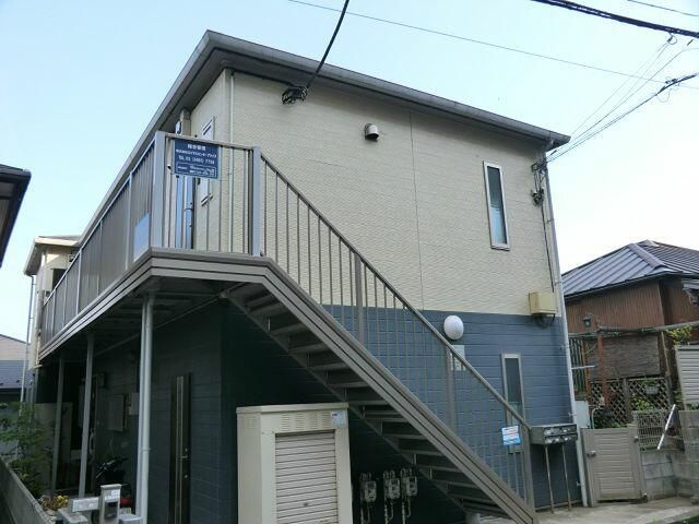 横浜市鶴見区岸谷４丁目のアパートの外観
