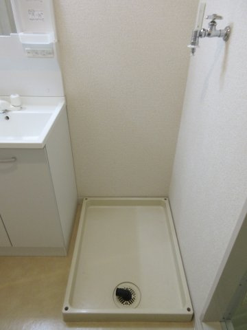 サンシティ緑園の設備|室内洗濯機置場　※現況優先
