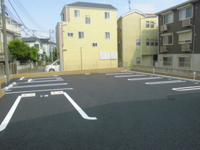 【駐車場】 | クリスタ　Ｂ