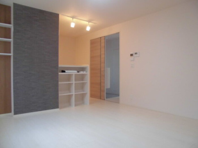 【居間・リビング】 | クリスタ　Ｂ | 別のお部屋の写真です