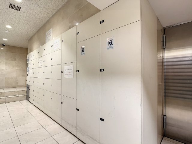 ファーストリアルタワー新宿のその他共用部分|宅配BOX