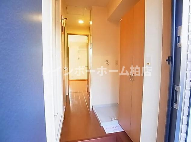 特典：仲介手数料が無料です!!の内装|玄関周辺です