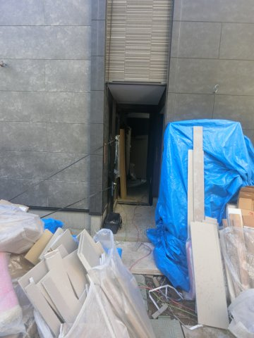 KISBIG市川のエントランス