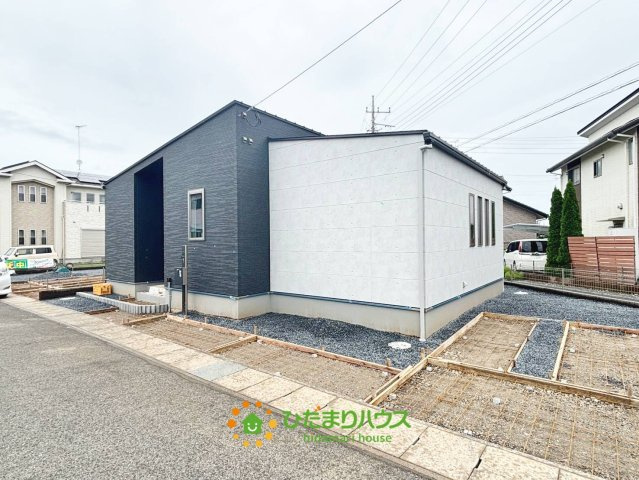 クライン古河雷電町第２期　新築一戸建て　02