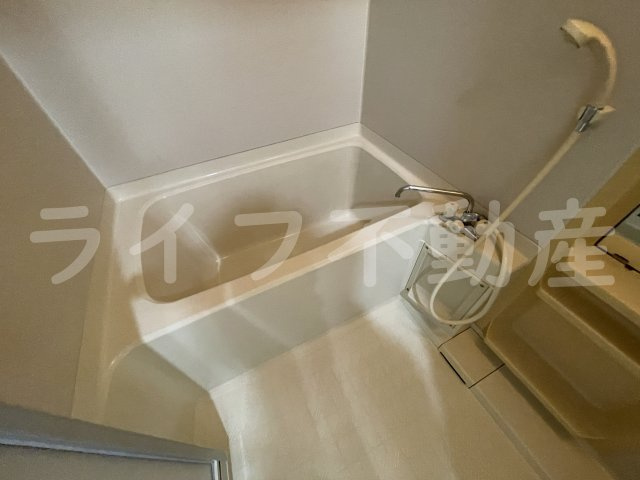 サン・ローレルの浴室|きれいなお風呂です