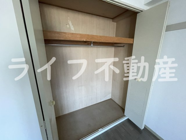 サン・ローレルの収納|収納スペース豊富です