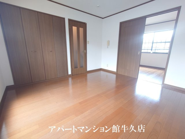 ランポ牛久の洋室