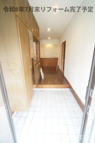 中古　千葉市緑区越智町の玄関|＊当日ご案内可＊ご希望の物件まとめてご案内！弊社が掲載していない物件でもOK♪お気軽にご相談ください ♪お電話でのお問合わせがスムーズ♪