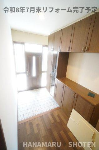 中古　千葉市緑区越智町の玄関|＊当日ご案内可＊ご希望の物件まとめてご案内！弊社が掲載していない物件でもOK♪お気軽にご相談ください ♪お電話でのお問合わせがスムーズ♪