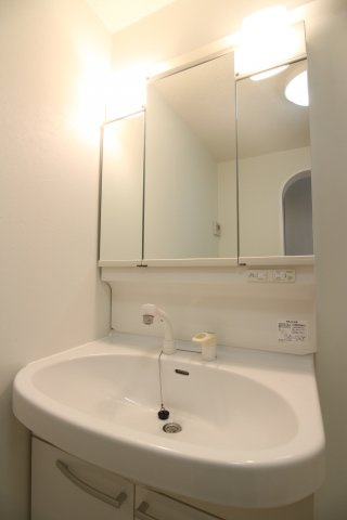 第二シーサイドパレス塩屋の洗面所