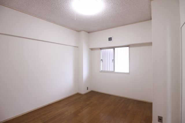 第二シーサイドパレス塩屋の寝室