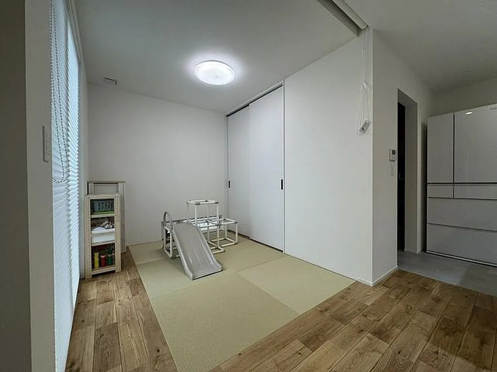 近江八幡市十王町　中古戸建
