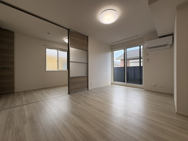【居間・リビング】 | ヴァン・クレール | 使いやすい居間です