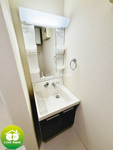 ラフィネ森下の洗面所