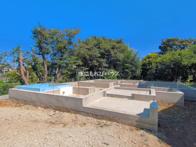 上尾市瓦葺02179①　新築一戸建て　01