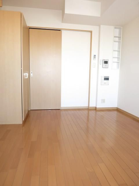 プライムアーバン西大島の間取り