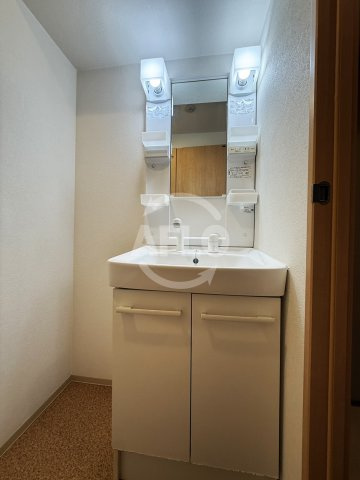 きーとすはうすの独立洗面台|きーとすはうす　独立洗面台