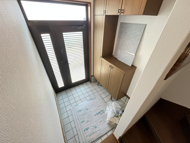 今井貸家の玄関