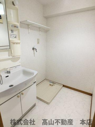 宗像市東郷１丁目の賃貸マンションの洗面所