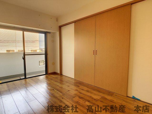 宗像市東郷１丁目の賃貸マンションの洋室