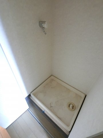 ＩＳＩＩビルの設備