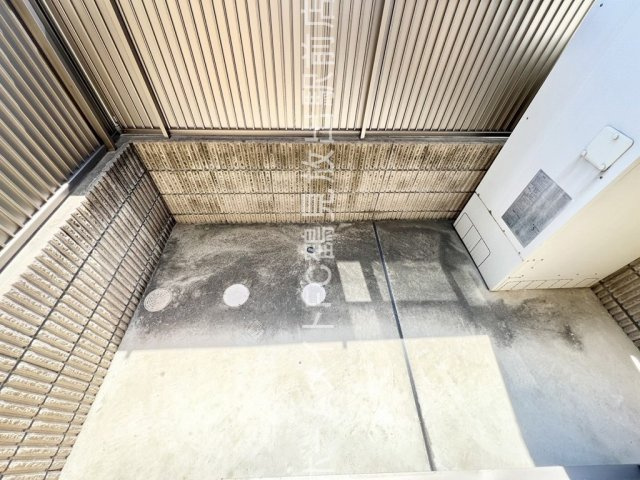 東大阪市稲田本町２丁目のハイツのバルコニー