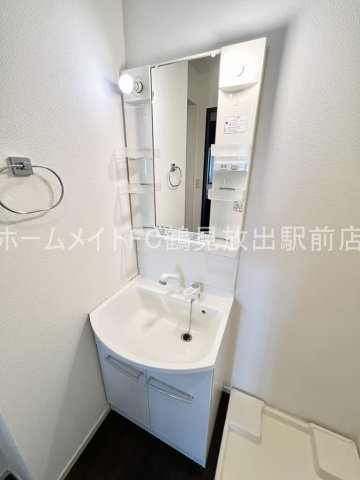 東大阪市稲田本町２丁目のハイツの独立洗面台