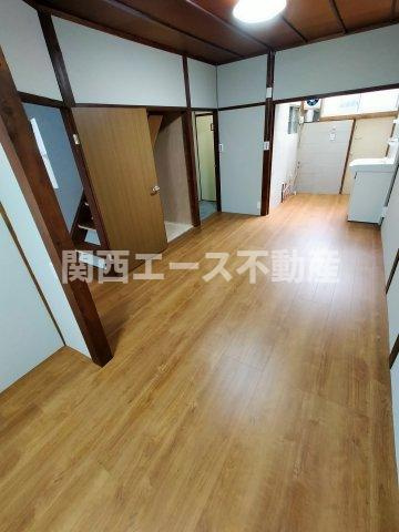 【居間・リビング】 | 旭町貸家