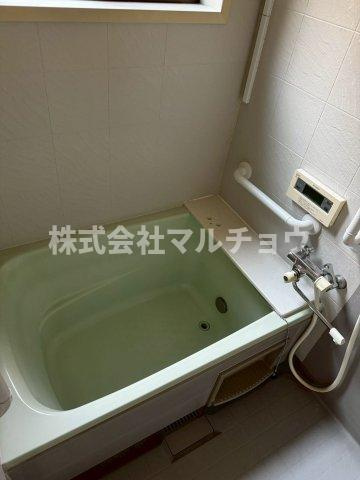 文里戸建ての浴室|日々の疲れを癒すお風呂付です