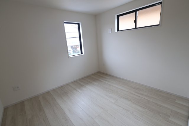 《仲介手数料無料》上尾市本町２丁目8-21新築一戸建てケイアイグレイスの洋室|2階 6.2帖