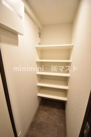 旧プレール・ドゥーク堺筋本町Qの収納