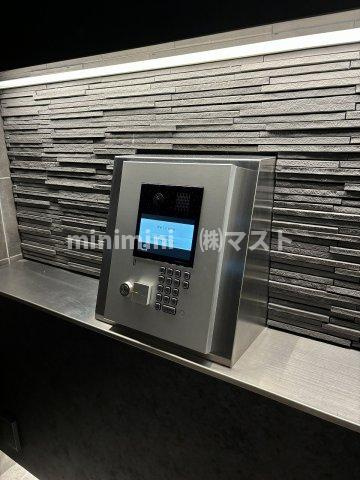 旧プレール・ドゥーク堺筋本町Qのセキュリティ