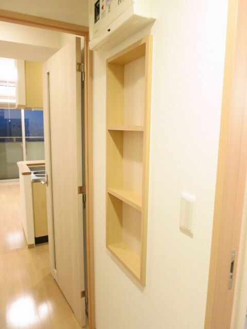 NST building Ⅲの洋室