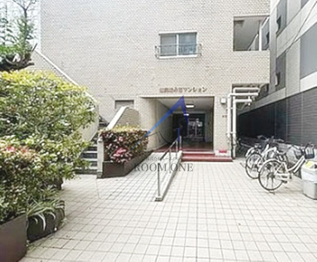 越前堀永谷マンションのエントランス|エントランスです。