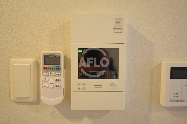 アヴェニール北浜のセキュリティ|アヴェニール北浜　TVモニター付きインターホン