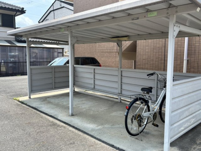 【その他共用部分】 | ハイツAKUA | 駐輪場です
