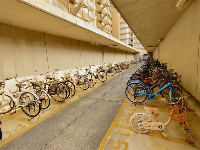 【駐輪場】の画像