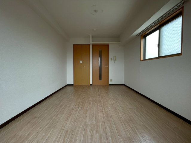 【居間・リビング】 | M'プラザ今里弐番館