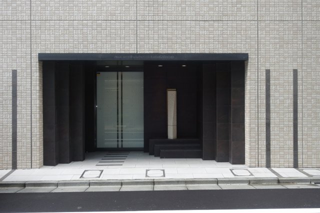パークハビオ日本橋蛎殻町のエントランス