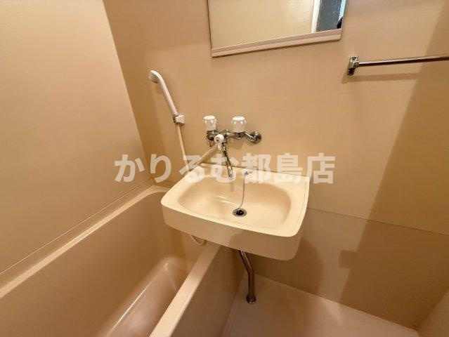 アーバン千林A棟の洗面所