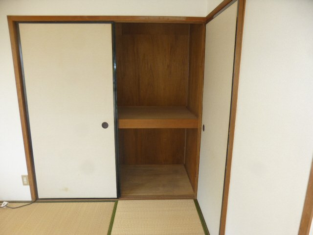 コーポマキの収納