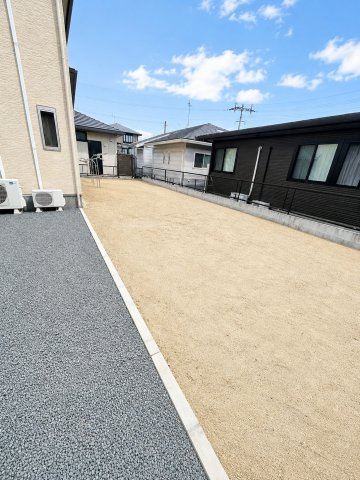 築地１の庭